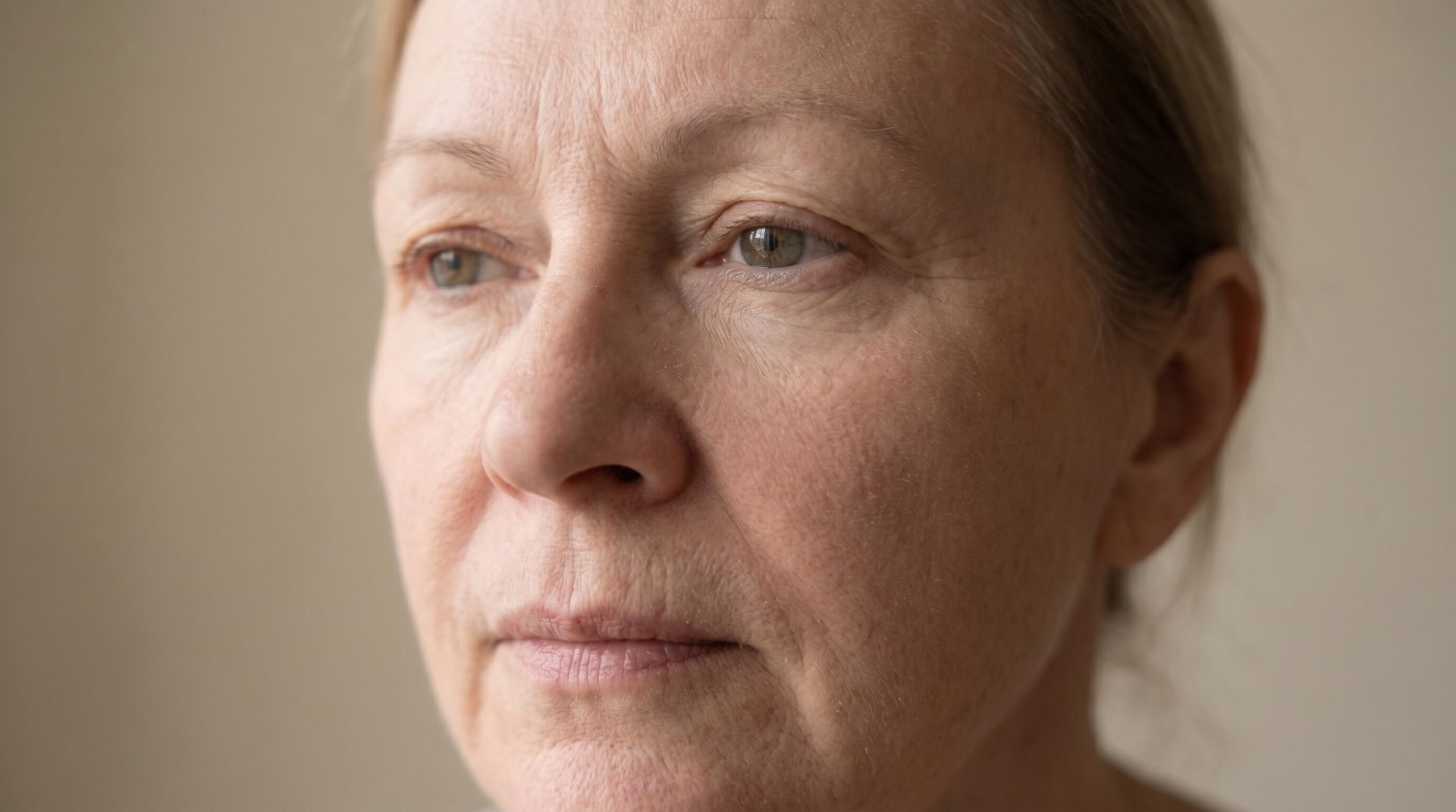 Dry vs Dehydrated Skin: Why the Distinction Actually Matters for Your Routine